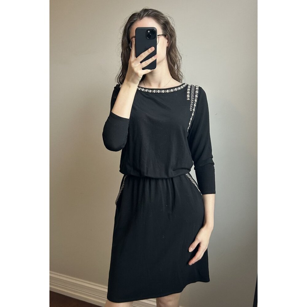 Garnet Hill Black Long-Sleeve Dress with Pockets – Minimalist Office Chic